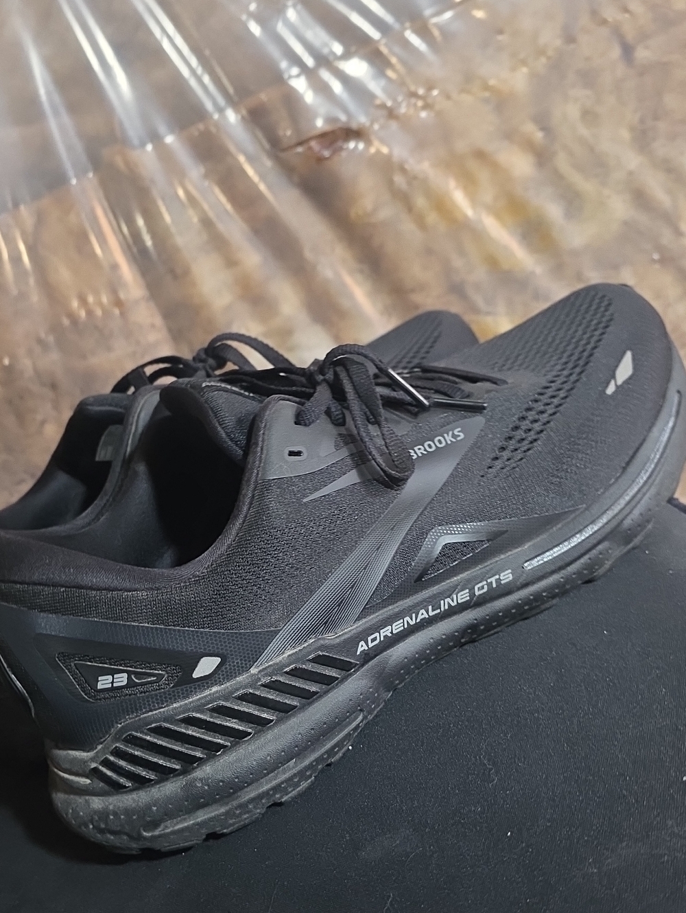 Brooks Adrenaline GTS 23 Size 12 Wide